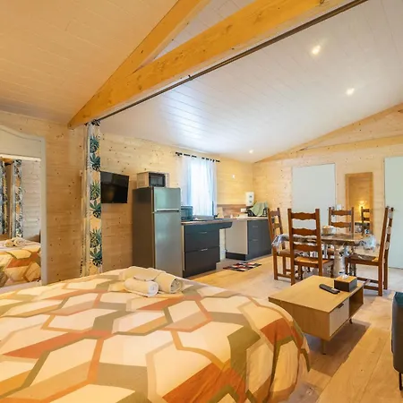 Au Calme Holiday home La-Gripperie-Saint-Symphorien