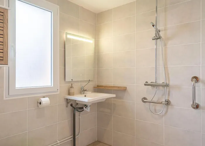 Au Calme * La-Gripperie-Saint-Symphorien